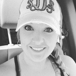 Meet your Posher, Stacy